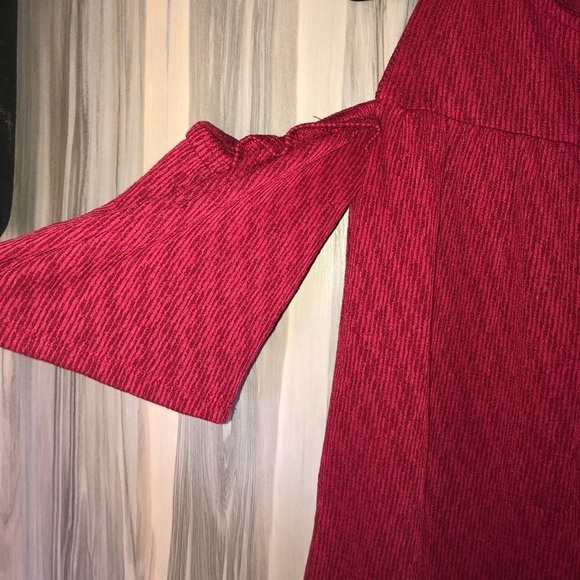 Lucky Brand red open shoulder shirt formal or everyday shirt size XS​​​​ - Picture 6 of 11
